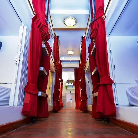 Haad Rin Beach Luxury Hostel Bagian luar foto